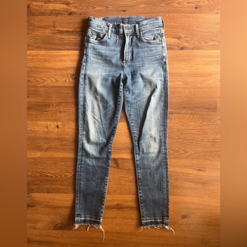 Citizen of Humanity - Rocket crop high rise skinny w/frayed bottoms